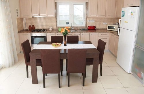 Kemer Mahallesi Apartment | Beautifully Appointed Private 2 Bed Apartment In A Safe Central Community