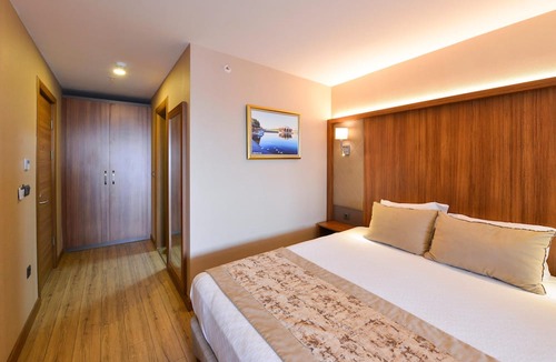 Arnavutkoy Hotel | Istport Hotel