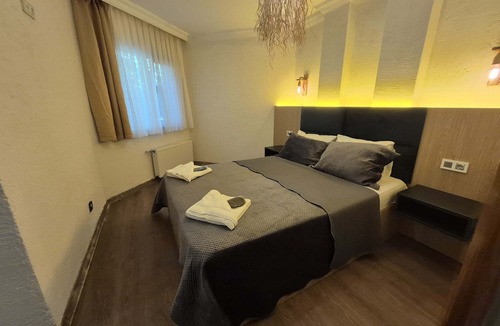 Kartepe Hotel | Alex Village Life