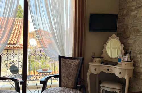 Yenifoca Hotel | Griffon Boutique Hotel - Boutique Class