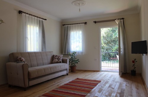Orhaniye House | Gulsum Hanim Evleri