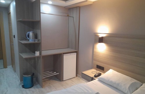 Sirinevler Mahallesi Hotel | Moon Hotel Şirinevler