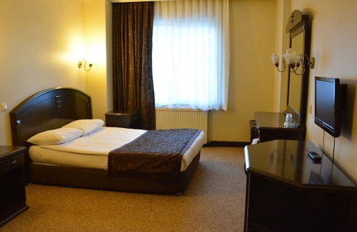 Osmangazi Hotel | Genc Yazici Hotel Uludag