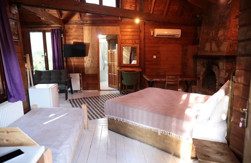 Sirince Hotel | Kayserkaya Cottages & Camping