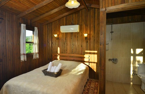 Sirince Hotel | Salkim Konak Agac Evler