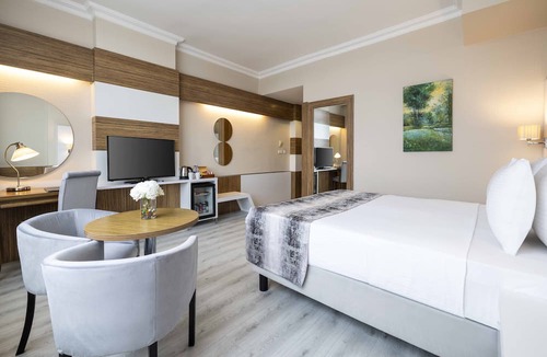 Maltepe Hotel | Elite Hotel Dragos