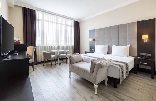 Maltepe Hotel | Elite Hotel Dragos