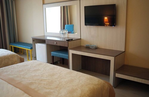 Luleburgaz Hotel | Burgaz Resort Aquapark Hotel