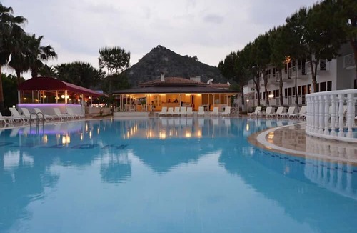Oludeniz City Center Hotel | White Hotel