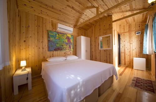 Mesudiye Hotel | Bal Badem Bungalov