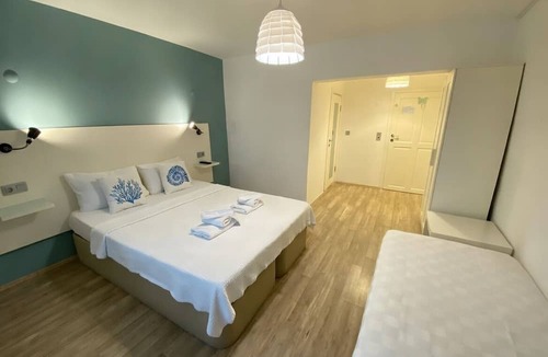 Bozcaada Hotel | Alicante Hotel - Adults Only