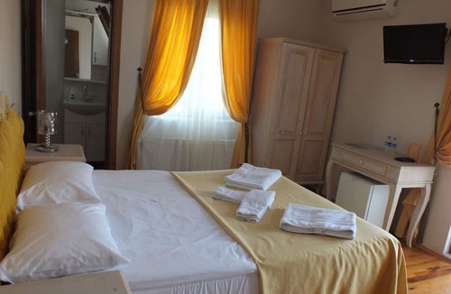 Sapanca Hotel | Dilek Konağı