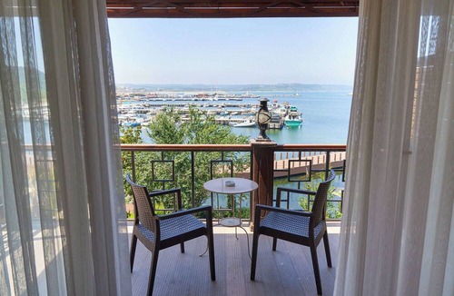 Sile Hotel | Phellos Suites