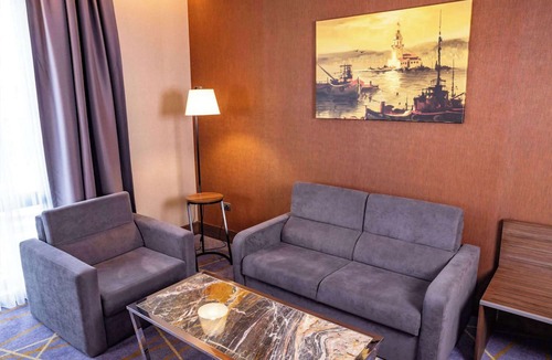 Alibeykoy Mahallesi Hotel | Ramada by Wyndham Istanbul Alibeykoy