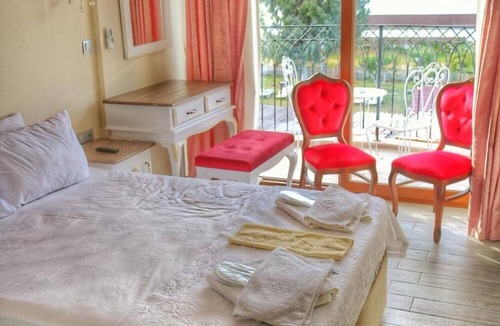 Ayvalik Hotel | Stone Hill Otel