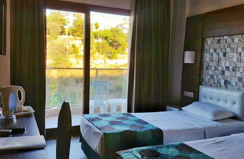Kusadasi City Centre Hotel | Comfort Ada Class Hotel