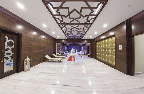 Yoncalı Koyu Hotel | Gulumser Hatun Termal Otel & Spa