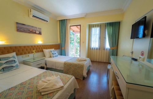 Oludeniz City Center Hotel | Ilkiz Beach Hotel
