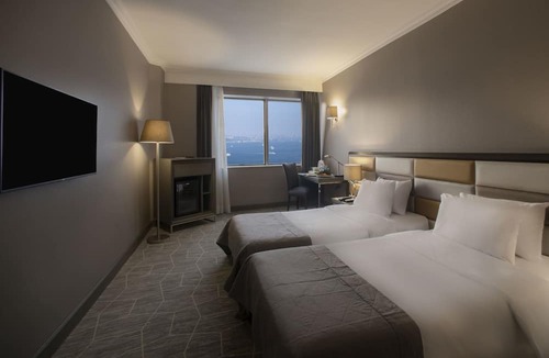 Gumussuyu Mahallesi Hotel | Taksim Square Hotel