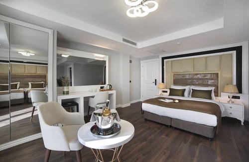 Emin Sinan Hotel | Pell Palace Hotel & Spa