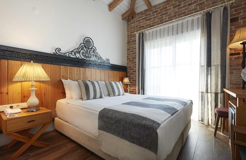 Tokoglu Hotel | AlaBora Hotel - Alaçatı