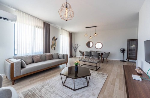 Cinarcik Hotel | Green Hills Suites