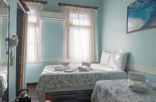 Ayvalik City Center Hotel | Tarihi Rum Konağı Antikhan