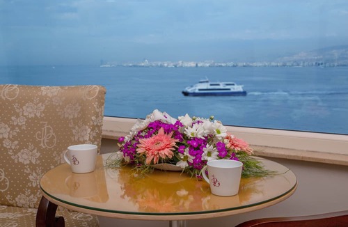 Alsancak Hotel | Izmir Palas Otel