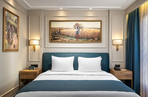 Sultanahmet Hotel | Royan Suites