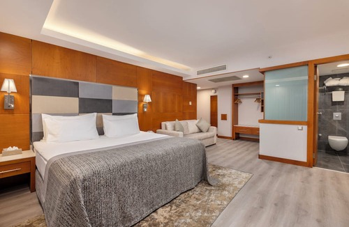 Gaziosmanpasa Hotel | Limak Ambassadore - Special Class