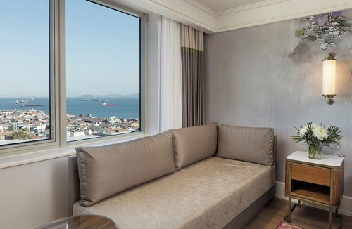 Bakırkoy Hotel | Titanic Port Bakirkoy