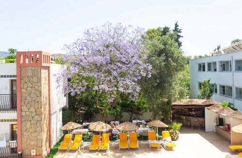 Yalı Hotel | Kriss Hotel