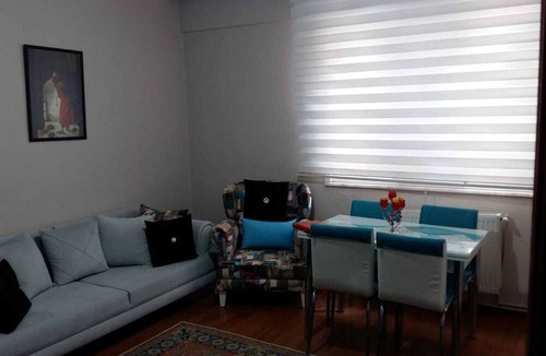 Avcilar House | 2 minutes from mtrobus avcilar Merkez, 2 dakika metrobus 3+1 full