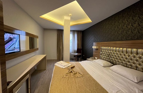 Akdeniz Hotel | Grand Ezel Hotel