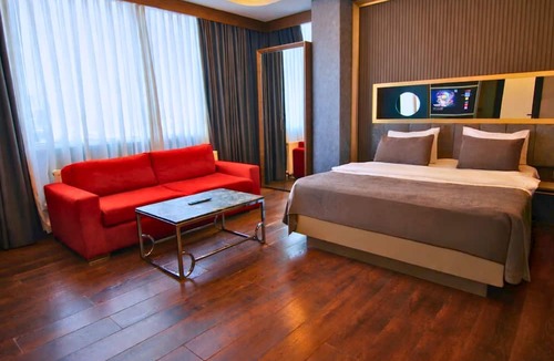 Kartal Hotel | 216 Eagle Palace Suite