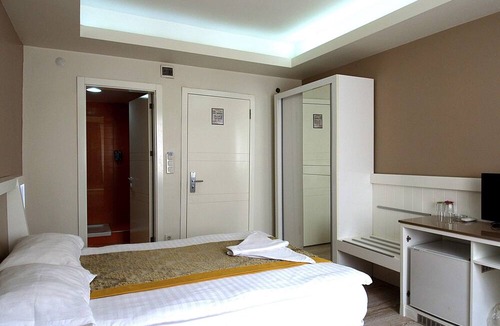 Kadikoy Hotel | Grand As Hotel