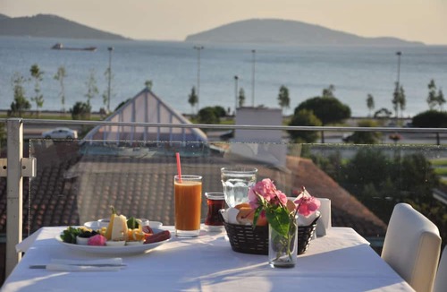 Maltepe Hotel | Dragos Island Hotel