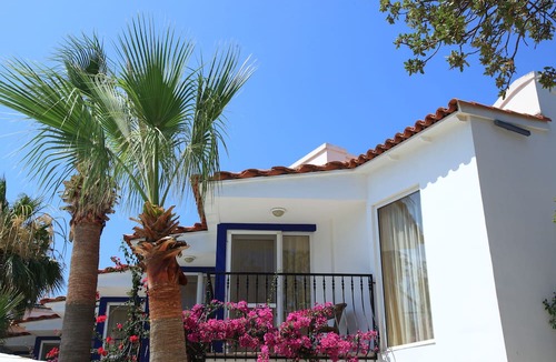 Gundogan Hotel | Catamaran Hotel