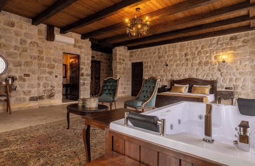Ortahisar Hotel | Noble Blue Cappadocia