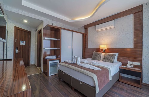 Tosmur Belediyesi Hotel | GRAND BARHAN HOTEL