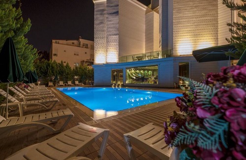 Konyaalti Hotel | S White Hotel