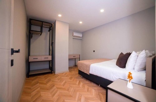 Eski Lara Hotel | Moon Suites