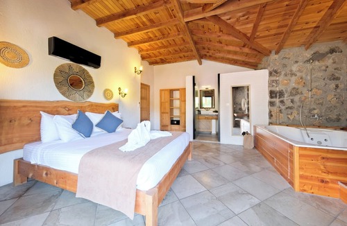 Fethiye Hotel | Es House