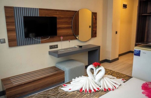 Armutlu Hotel | Altuncu Premium Termal Hotel