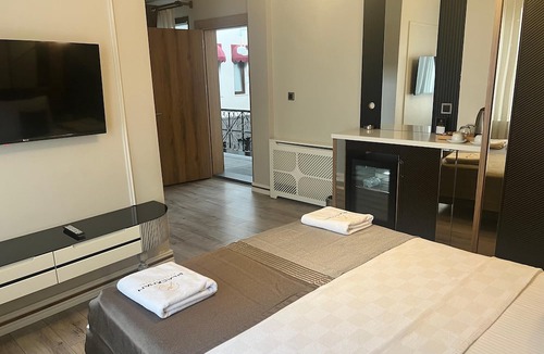 Sur Hotel | Blackhan Palace Otel