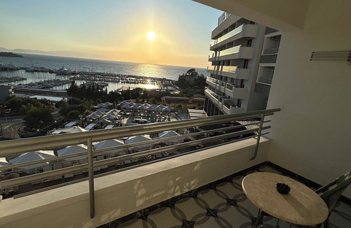 Kusadasi City Centre Hotel | Suhan Seaport Hotel