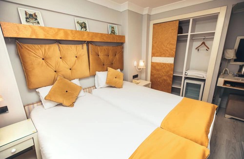 Cagaloglu Hotel | Just Inn Hotel
