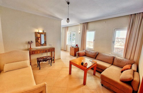 Fethiye City Center Hotel | Ece Hotel Sovalye Island
