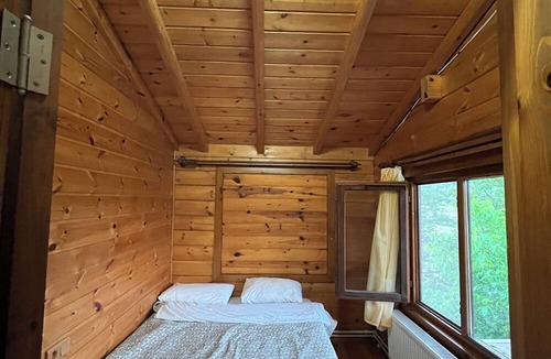 Savsat Hotel | Laşet Bungalov