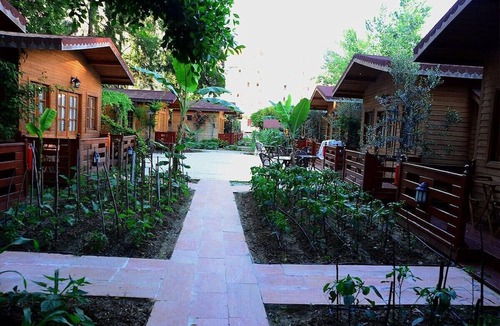 Tosmur Belediyesi Hotel | şevkibey otel